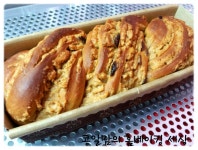 아지매의 호기심으로 자르고~~돌렸더니~~!!! {트위스트 모카브레드} - 10만개의 레시피, 메뉴판키친 요리판