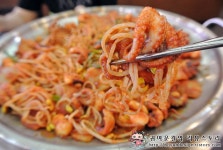 [천호맛집]담배연기 없는 좋은식당! 오감부대찌개와 철판볶음!