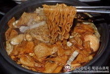 학생들의 입맛을 사로잡은 대치동 고래즉석떡볶이!