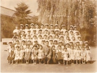 대흥초등학교 21회 입학사진 (1학년 1반) 윤제철 - 동문 만남 앨범 - 대전대흥초등학교총동문회 대흥초등학교 21회 입학사진 (1학년 1반) 윤제철