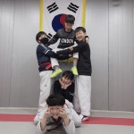 5시부 아이들~ 집가기 전에 찰칵 ㅎㅎ - ＊초등부 중등부＊ - 영북태권도전문체육관 5시부 아이들~ 집가기 전에 찰칵 ㅎㅎ