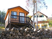 별채(산, 바다) 사진 - 객실 예약 안내 - 남해 독일마을(겔베하우스) 별채(산, 바다) 사진 