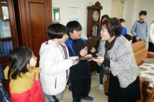 실버봉사단 | 관곡초등학교 장학금 전달 - Daum 카페 관곡초등학교 장학금 전달