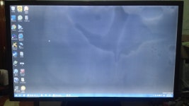 비에 젖은 39인치 LK120 BOX는 버려야할까요? - A/S게시판 - 오픈프레임 LCD 비에 젖은 39인치 LK120 BOX는 버려야할까요?