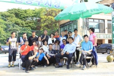 상반기 동창회 모두가 웃으면서 한자리에.. - 동문들의 사진방 - 팔덕초등학교 43회 사랑방 상반기 동창회 모두가 웃으면서 한자리에..