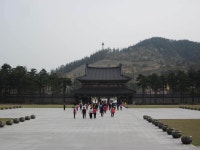 부여에있는 백제의엤궁터와 멀리서본 마이산 - 자유사진방 - 김해시학원버스 연합회 부여에있는 백제의엤궁터와 멀리서본 마이산