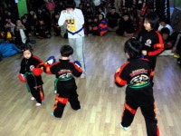 다이어트킥복싱권투복싱MMA - 체육관 소개 - 대한 무에타이 서울지부 도봉구방학동 1관★도봉구도봉동 2관★강북구미아동 3관 ■국제체육관... 