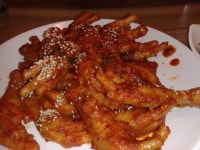 돼지고기 묵은지 두루치기 그리고 매콤한 닭발 | 음식 갤러리 돼지고기 묵은지 두루치기 그리고 매콤한 닭발  | 음식 갤러리 | 루리웹