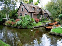 자동차가 없는 마을 네덜란드 Giethoorn라는 마을입니다 - 지구촌여행 유럽편 - 코리아나항공 클럽 자동차가 없는 마을 네덜란드... 