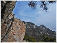 경남청녕 관룡산,화왕산 진달래산행(2019/04/13)＜용선대~관룡산~허준세트장＞ > 테마산행