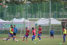 경기 전 몸풀기 - 2014 화랑대기 사진 - 부천부인초등학교 축구부 경기 전 몸풀기