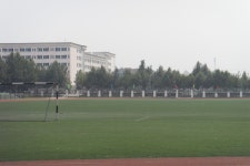 잔디운동장 - 학교전경 - 서안외사대학 잔디운동장