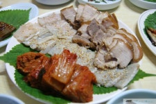 중독성쩌는 맛! 홍어삼합 (+사이드) gifjpg - 인스티즈(instiz) 이슈 카테고리 중독성쩌는 맛! 홍어삼합 (+사이드) gifjpg