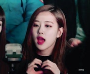 이종격투기 | 블핑하우스 귀여운 로제 움짤.gif - Daum 카페 블핑하우스 귀여운 로제 움짤.gif