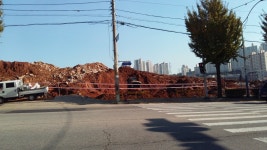 십정2동사무소앞 공사현장 - 입주자권익연대방 - 더샵부평센트럴시티입주민소통방 십정2동사무소앞 공사현장