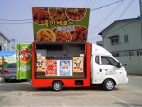 여시들 초등학교 다닐 때 학교 앞에서 치킨 시식 먹어봤어? - 악플달면 쩌리쩌려버려 - ＊여성시대＊ 차분한 20대들의 알흠다운 공간 여시들... 