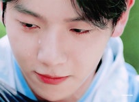 엑소 백현과 방탄소년단 브이의 사극 눈물 연기.gif - 동네마당 - 소주담(談) : 소소한 주민들의 이야기 엑소 백현과 방탄소년단 브이의 사극... 