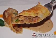 손님앞에서 바가지에 요리해주는 복고맛집 처음봐! 청담동 오룸다이닝!