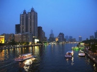 까오슝의 상징, 사랑의 강 아이허(愛河) 3 - 남부 타이완 - 대만전문 현지여행사 하이투어 까오슝의 상징, 사랑의 강 아이허(愛河) 3