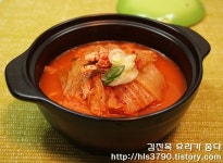 이런 김치찌개 보셨어요? 담백한 닭김치찌개 *^^* - 10만개의 레시피, 메뉴판키친 요리판