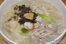푸짐하고 맛있는 전통 손칼국수 전문점! 시골여행!