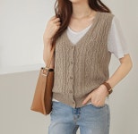 시크폭스 - 델라인 꽈배기니트베스트