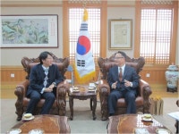 하나은행 신임 분행장 내방 상세보기|총영사관 주요활동주칭다오 대한민국 총영사관
