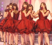 乃木坂46の画像・写真  | 【紅白リハ】有村架純、浦ちゃんに熱烈エール  16枚目 | ORICON NEWS 乃木坂46の画像・写真  | 【紅白リハ】... 