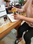아로마테라피의 모든 것! | 밴드 오늘 저희 벤자롱스파분당수내점에선 아로마공방이 토요일 10시~12시에 열렸습니다 고객님께선 벤자롱아로마를... 