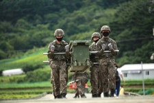 밴드 마을다리 놓아준 육군 장병들 고마워요 . 육군 3군단은 오늘 인제 서화면 천도리 양지마을에서 이번 집중호우로 마을다리(양지교)가 피해...