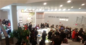 초역세권 힐스테이트 녹번 견본주택 2만6000명 몰려 - 아시아경제 초역세권 힐스테이트 녹번 견본주택 2만6000명 몰려