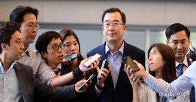 [포토]묵묵부답 - 아시아경제 [포토]묵묵부답