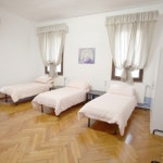 산타루치아남자도미토리 - 스투비 한인민박