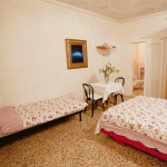 코모도하우스3인실 - 스투비 한인민박