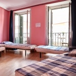 러브게스트하우스 마드리드4인도미토리 - 스투비 한인민박