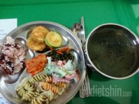 커뮤니티 - 3040다이어터들 모여요~♡ - 점심~♡ - 다이어트신 다이어트신 - 다신 살찌지 말자