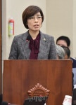 [포토] 현안 보고하는 배재정 국무총리 비서실장 - Save Internet 뉴데일리 [포토] 현안 보고하는 배재정 국무총리 비서실장