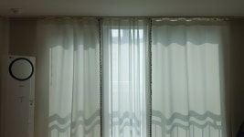 디자인 패브릭 전문브랜드 데코뷰 거실 커텐 바꾸면서 톤도 바꿔봤는데 아늑하고 좋아요.사용후기 - 주식회사 데코뷰