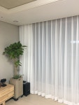 디자인 패브릭 전문브랜드 데코뷰 소재가 좋아용 샤르르르~~~~ 길이도 아주 딱 떨어지네요.  가성비는 물론이고 고급스러사용후기 - 주식회사 데코뷰