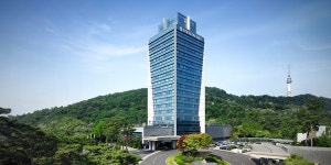 반얀 트리 클럽 & 스파 서울 - DH 교육용 위키