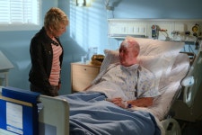 Ronnie arrives back on Albert Square