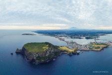 롯데관광::명품여행 [반일관광] 성산일출봉 + 성읍민속마을