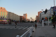 롯데관광::명품여행 [OZ/3N4D] 장춘, 백두산(북파+서파), 발해유적지 ▶레지나(롯데관광 단독계약)X힐튼 가든 인