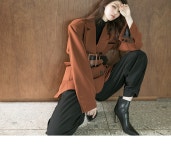 DINT - E2291 폴스 핀턱 커프스 볼륨 패드 터틀넥 탑(41st REORDER)*새벽배송상품* 셀럽들이 사랑하는 브랜드, 딘트