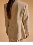셀럽들의 선택, DINT - J1925 로에 투버튼 스탠다드 싱글 자켓 셀럽들의 선택, DINT