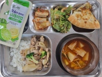 2025년 10월 22일 (수) 식단사진 :: 급식 소식 :: 충남디자인예술고등학교 충남디자인예술고등학교 :: 급식 소식 :: 2025년 10월 22일 (수)... 