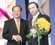 BMW 그룹 코리아, 동아TV ‘올해의 라이프스타일 마케팅’ 수상 - 카이즈유 뉴스 BMW 그룹 코리아, 동아TV ‘올해의 라이프스타일 마케팅’ 수상