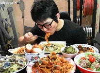 플래시24- > 음악 > 아프리카 먹방BJ 뿌직