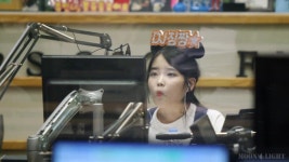 씹덕터지는게 뭔지 제대로 보여주는 아이유 - 인스티즈(instiz) 이슈 카테고리 씹덕터지는게 뭔지 제대로 보여주는 아이유