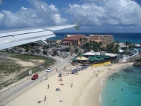 ●카리브해 연안 세인트 마틴섬(네덜란드령)에 있는 국제 공항● | 깔깔유머방 | 커뮤니티 - 팍스넷 증권포털